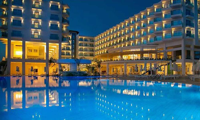 Nissiblu Beach Hotel